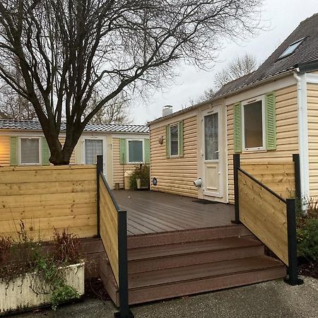 Mobil-Home 2 "Camping" Pesmes エクステリア 写真