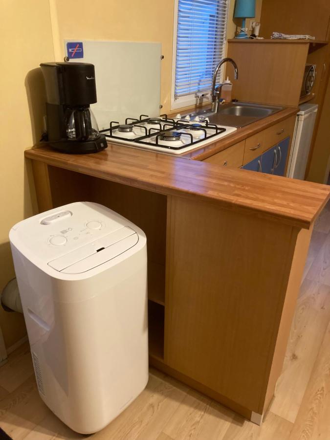 Mobil-Home 2 "Camping" Pesmes エクステリア 写真